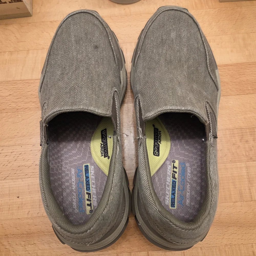 Skechers Men's Relaxed Fit: Respected - Fallston Slip-On  Shoes Mens Size 9